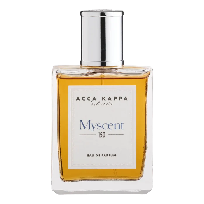Kvadratisk Acca Kappa My Scent Eau de Parfum flaske med prikkert etikett