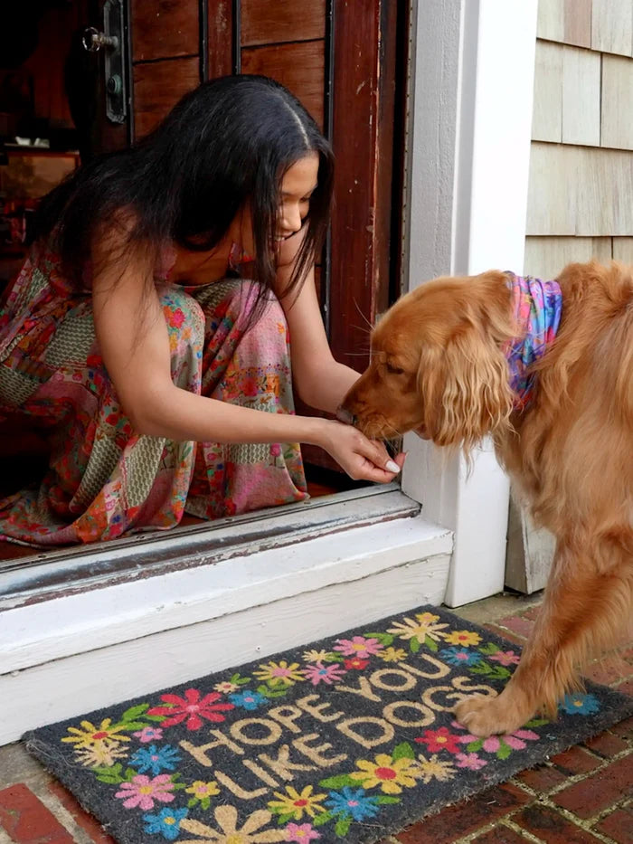 Bungalow Doormat - Like Dogs Black-view 1
