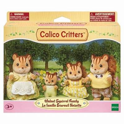 Calico Critters Walnut Squirrel Family