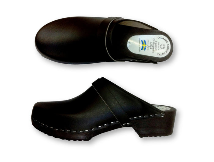 Calmare Original Swedish Black Wooden Clogs – Handmade in Sweden | Genuine Leather & Alder Wood