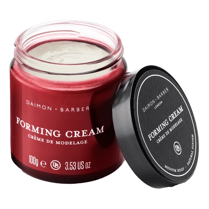 Daimon Barber Forming Cream medium hold og naturlig finish i åpen beholder