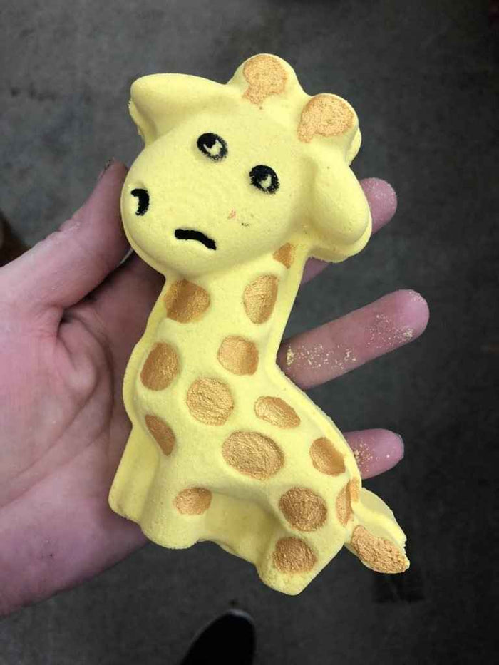 Gertrude the Giraffe - DB Bath Bomb Moulds