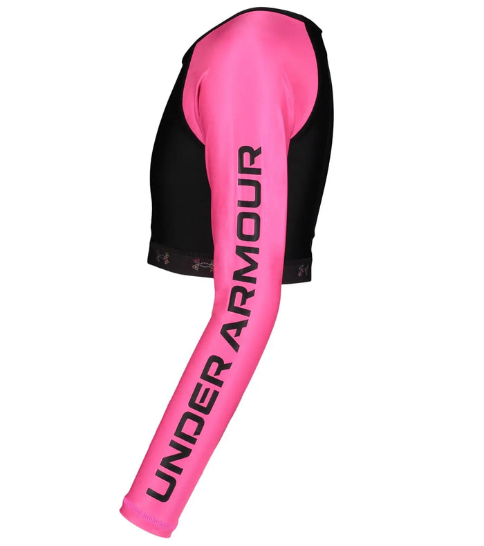 Side view of Under Armour girls cropped rashguard sleeve with logo detail