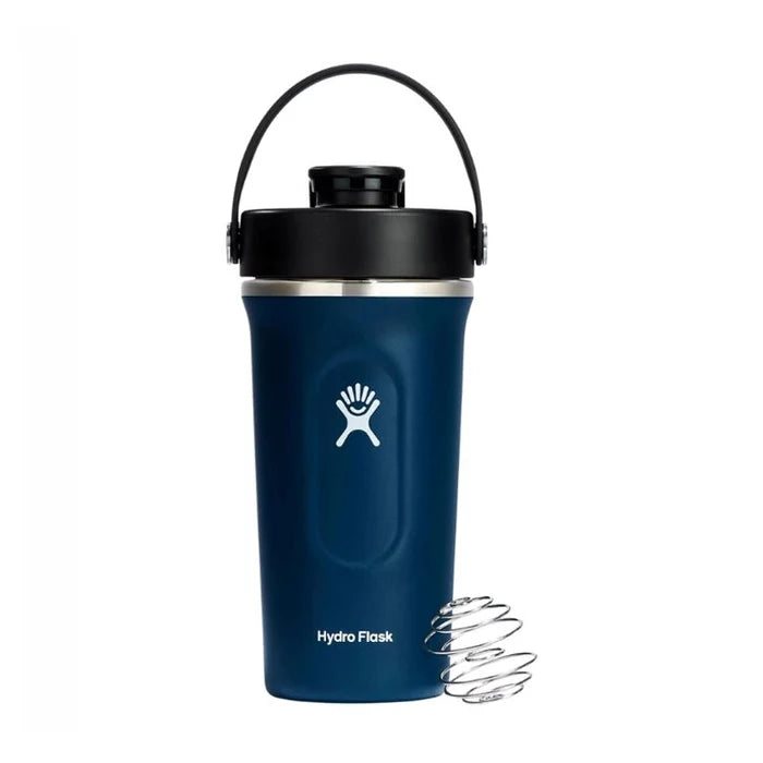 HYDRO FLASK Insulated Leakproof Shaker & Mixer Bottle - 710ml in Kuwait - Waha Lifestyle