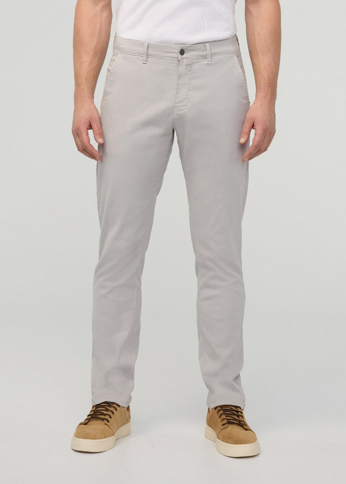 Men's Mist Lightweight Relaxed Taper Chino front