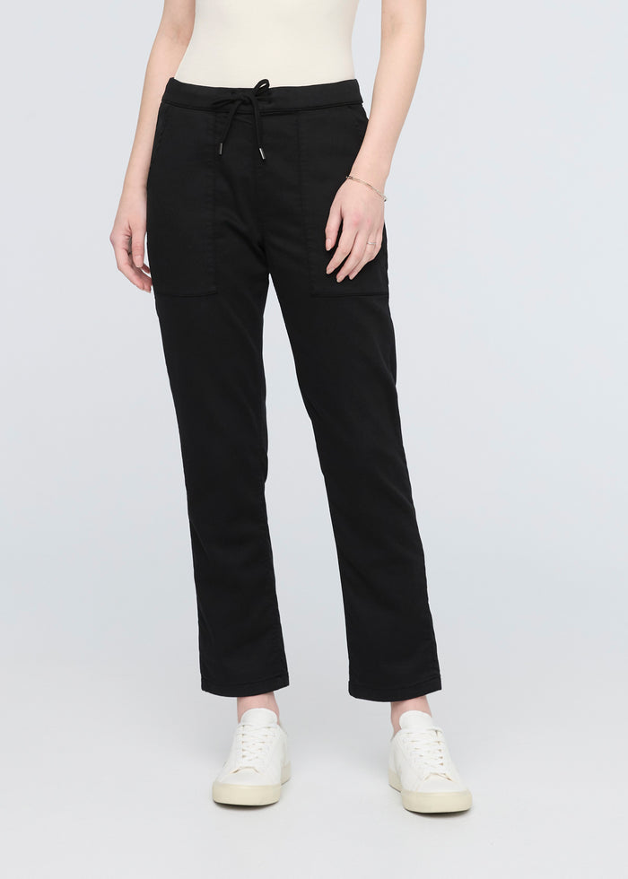 Women's Black Harbour Sweatpants Front