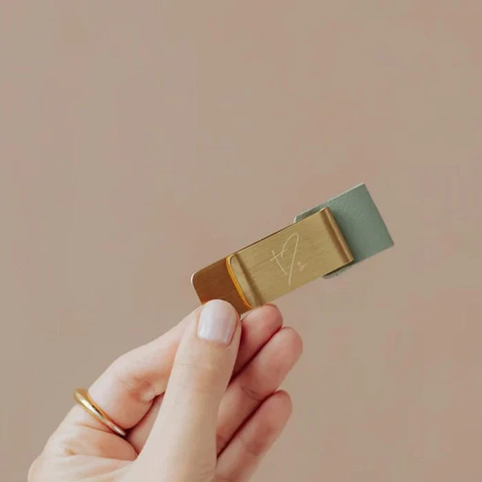 THE INSPIRED STORIES Leather Pen / Pencil Holder in Kuwait - Waha Lifestyle