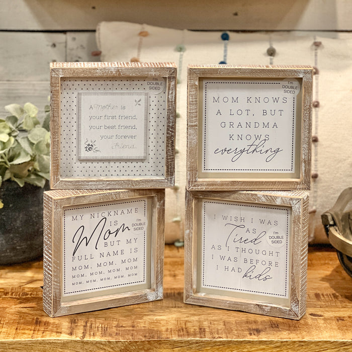 Reversible Mom Signs