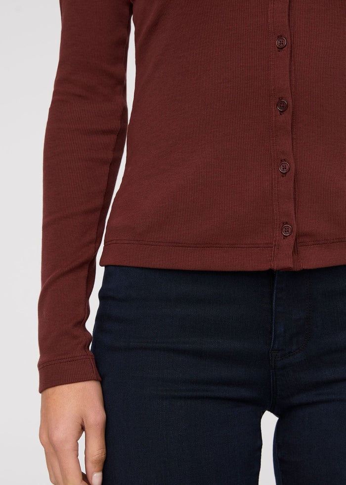 womens rich maroon fitted pima cotton long sleeve button down sleeve and hem details