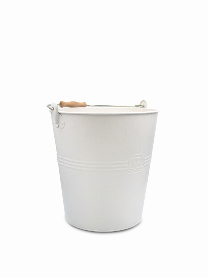 Small Metal Buckets (5 L)