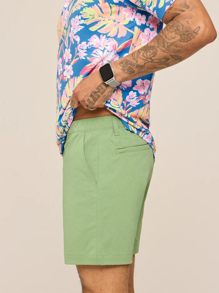 The Alcove Greens 6" (Breezetech Everywear Performance Short) - Image 3 - Chubbies Shorts