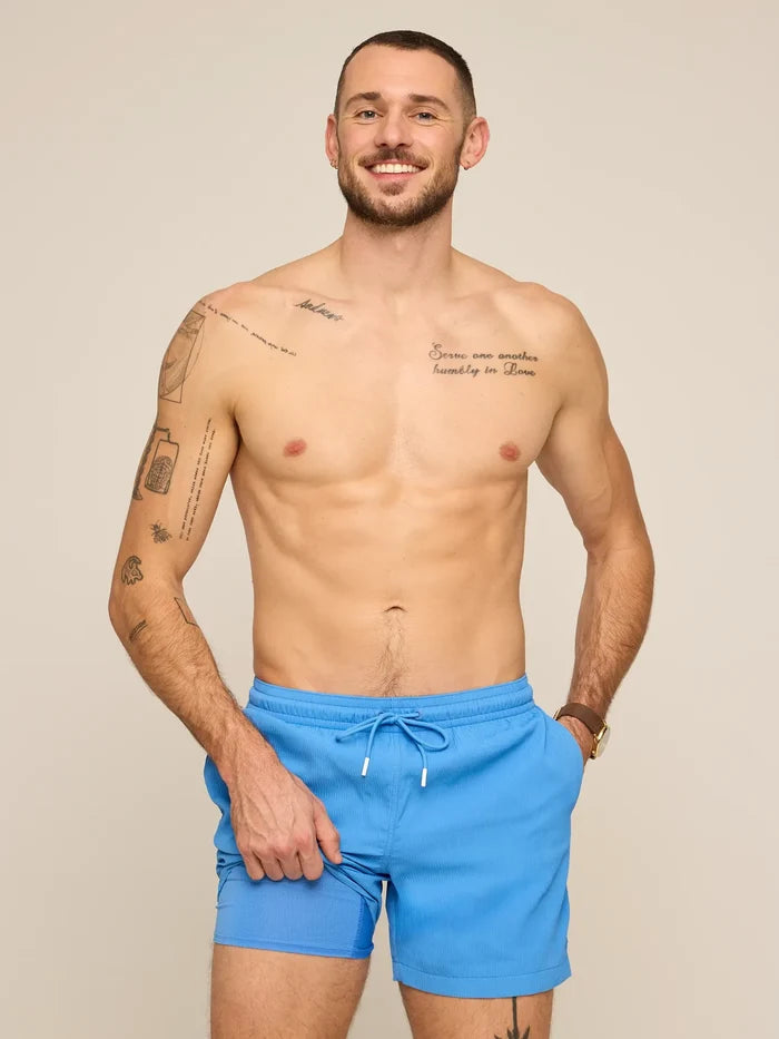 The Cascade Coolers 5.5" (Textured Lined Swim) - Image 2 - Chubbies Shorts