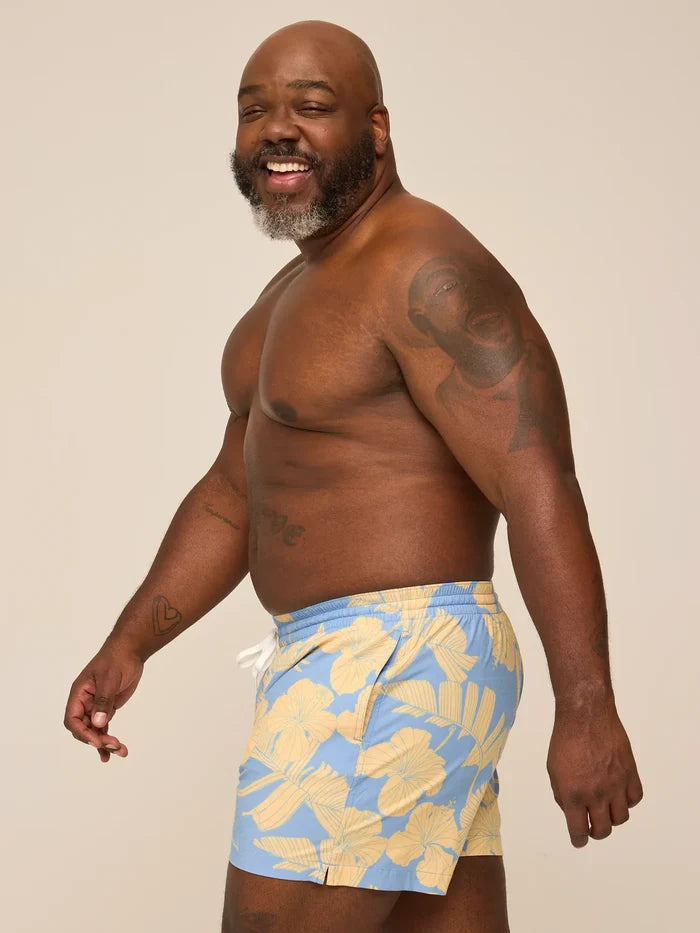 The Gold Coasts 4" (Classic Lined Swim Trunk) - Image 3 - Chubbies Shorts