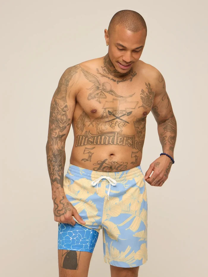 The Gold Coasts 7" (Classic Lined Swim Trunk) - Image 1 - Chubbies Shorts